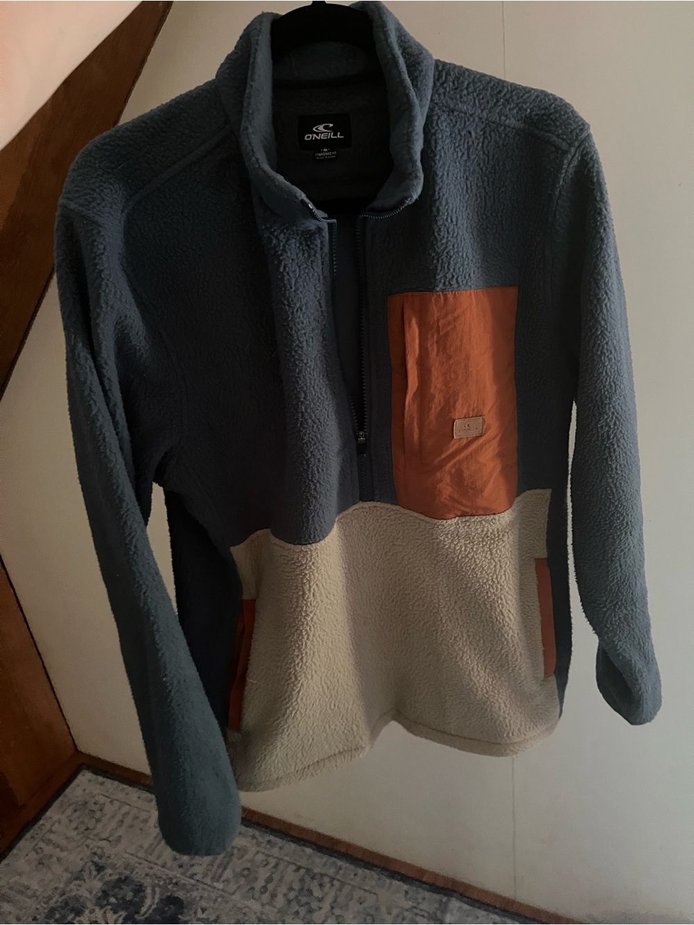 O'Neill Men's Two-Tone Zip Fleece Jacket in Charcoal, Cream & Rust